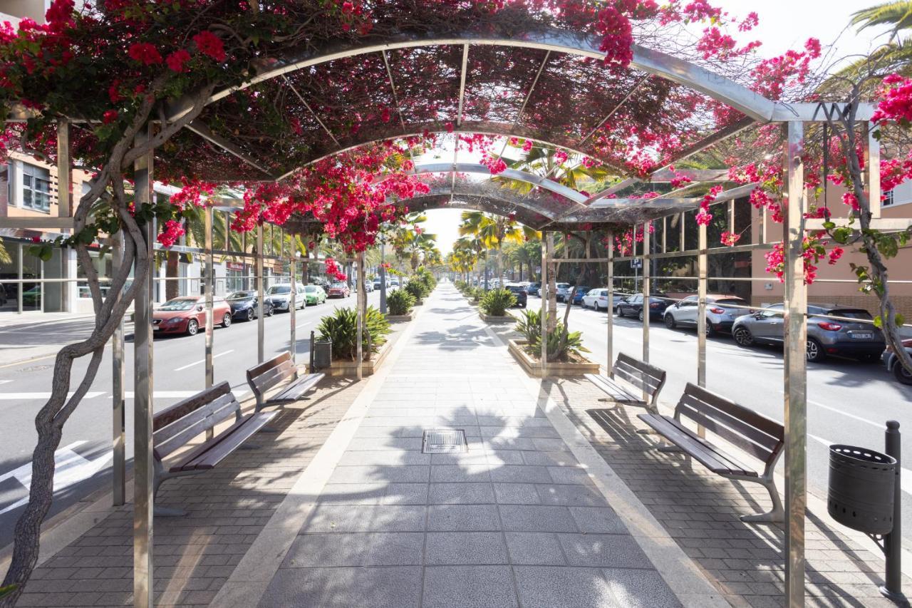 Home2Book Stunning Santa Cruz City Views 외부 사진